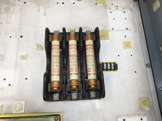 AB 1336-B010-EOD-FA2-L3 AC Drive 3Ph 10Hp 460V Electrical Enclosure