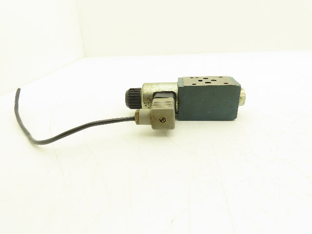 Bosch 0 811 004 103 Hydraulic Directional Solenoid Valve 24VDC