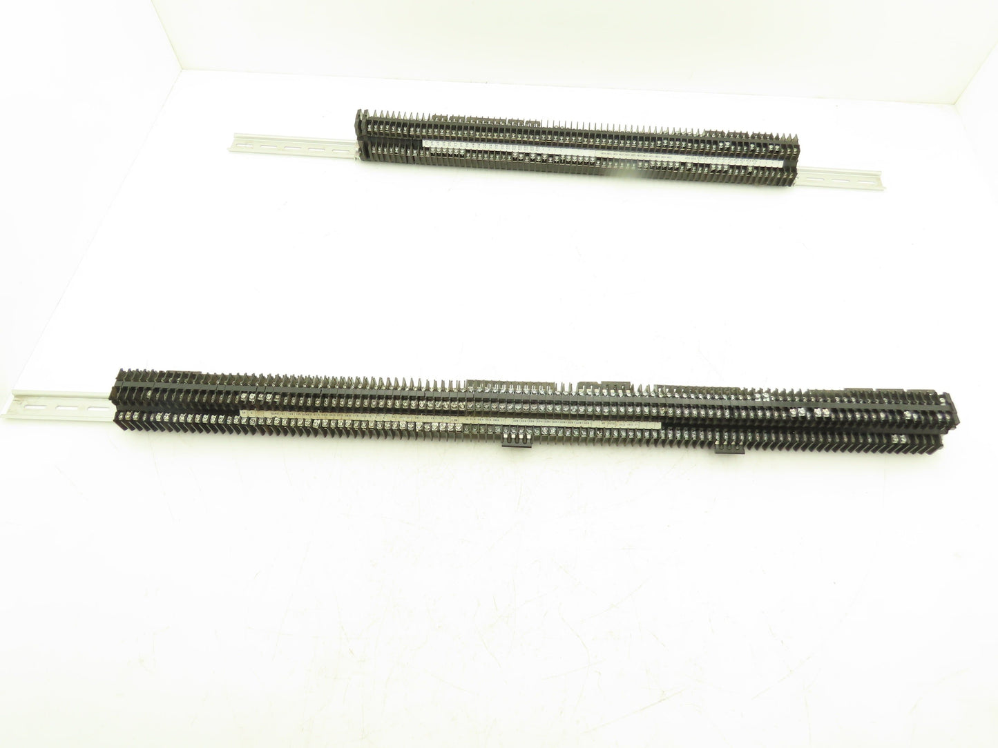 IDEC BNH15W Terminal 600v 1.25mm² 10A 22-14AWG Lot of 175