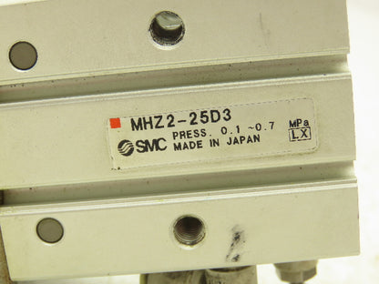 SMC MHZ2-25D3 Pneumatic Parallel Air Gripper 25mm Bore Double Acting Lot of 2