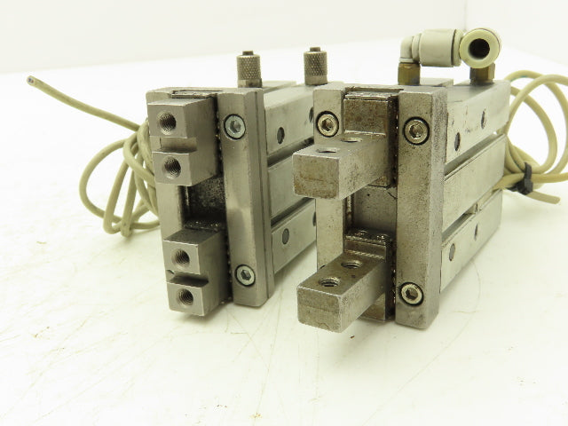 SMC MHZ2-25D3 Pneumatic Parallel Air Gripper 25mm Bore Double Acting Lot of 2