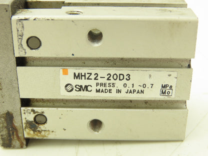 SMC MHZ2-20D3 Pneumatic Parallel Air Gripper 20mm Bore Double Acting Lot of 2