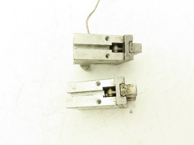 SMC MHZ2-20D3 Pneumatic Parallel Air Gripper 20mm Bore Double Acting Lot of 2