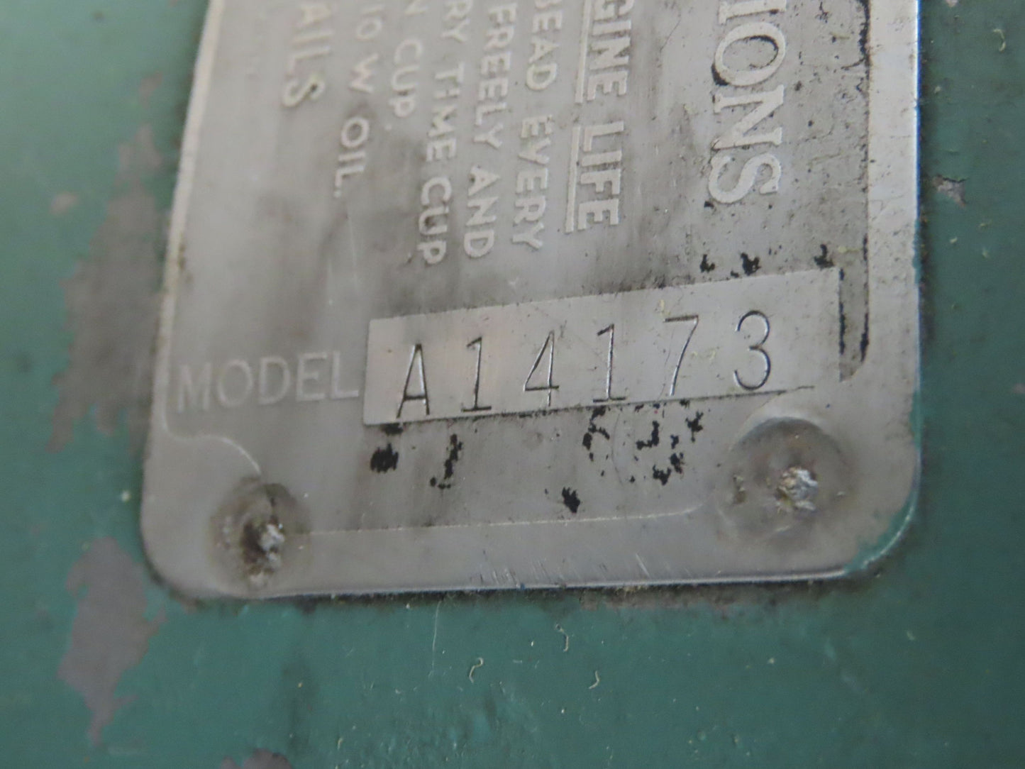 Donaldson A14173 Air Intake Filter Dual Housing 4" Inlet Bracket