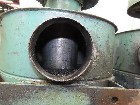 Donaldson A14173 Air Intake Filter Dual Housing 4" Inlet Bracket