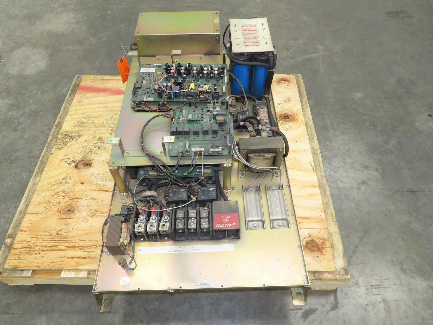 Allen Bradley 1336-B100 Variable Frequency AC Drive 40Hp 460V 3Ph VFD