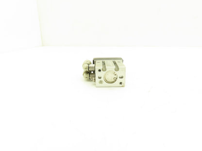 SMC MHK2-12D Pneumatic Parallel Air Gripper 12mm Bore Double Acting