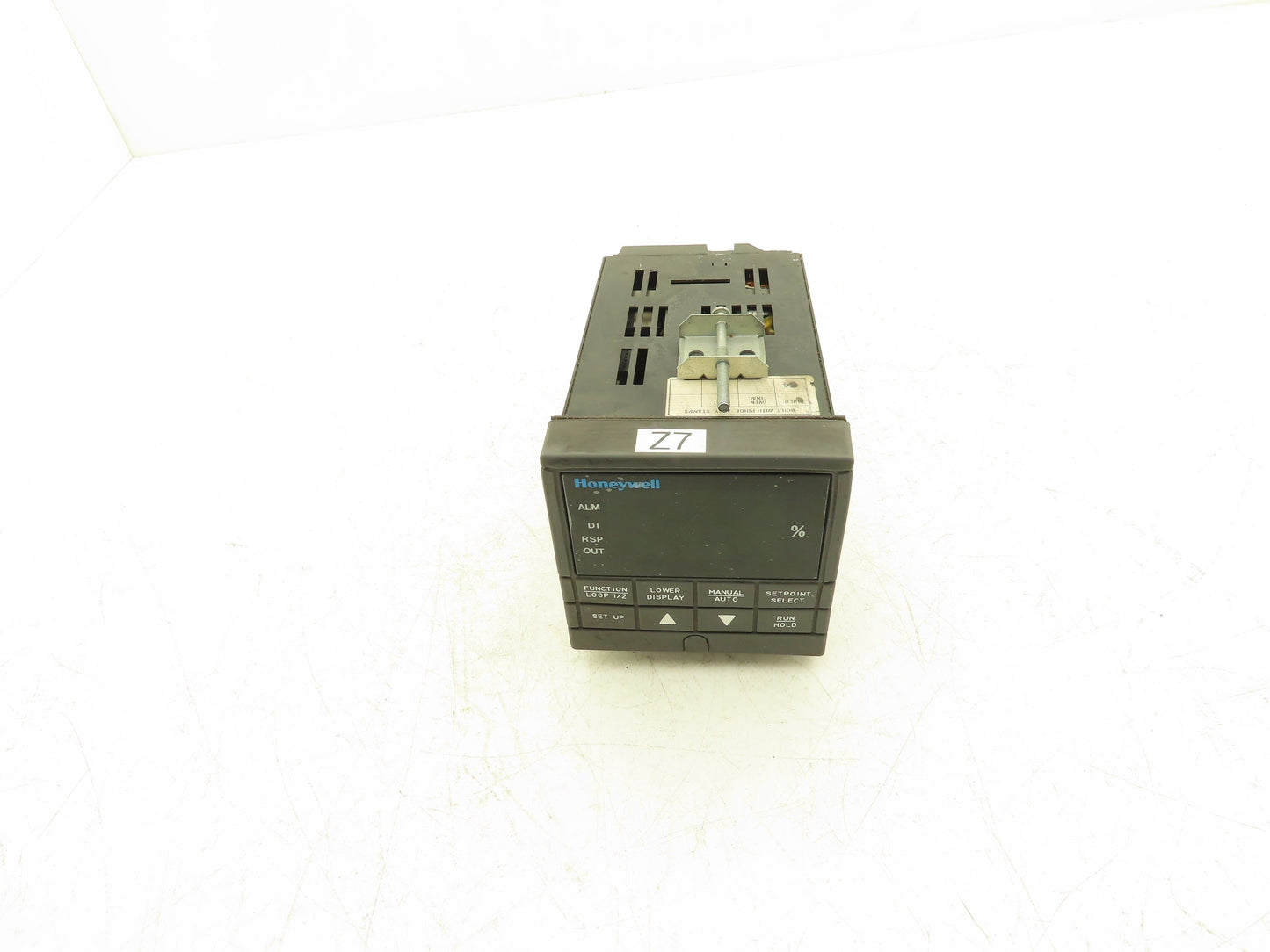 Honeywell DC330B-EE-000-22-000000-00-0 UDC3300 Digital Temperature Controller