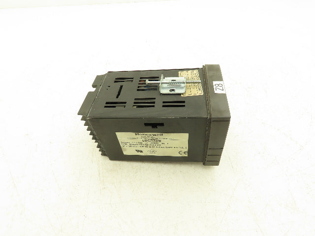 Honeywell DC330B-EE-000-12-000000-00-0 UDC3300 Digital Temperature Controller