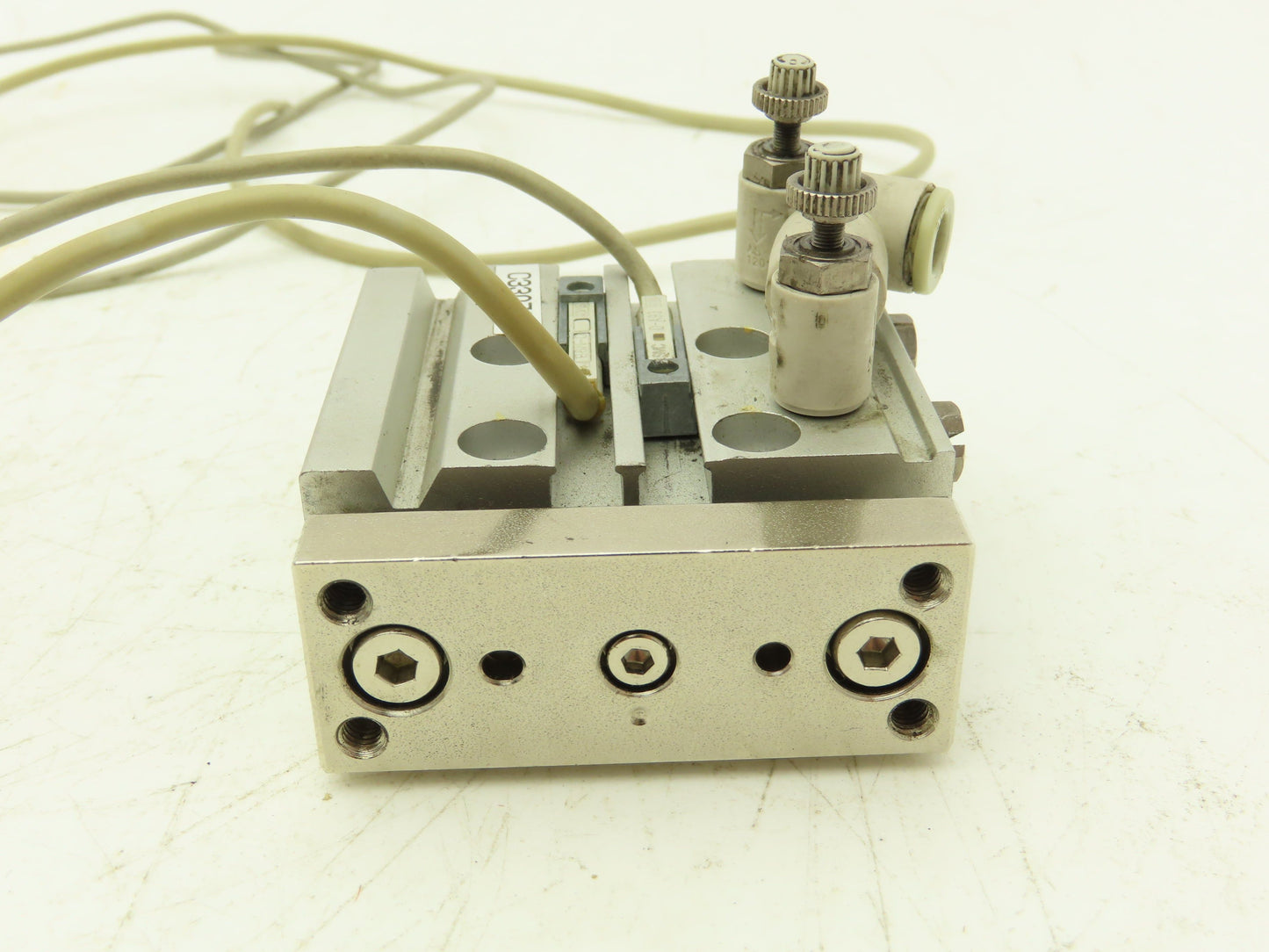 SMC MGPM12-20-M9BL Pneumatic Guided Cylinder Slide Bearing 12mm Bore 20mm Stroke