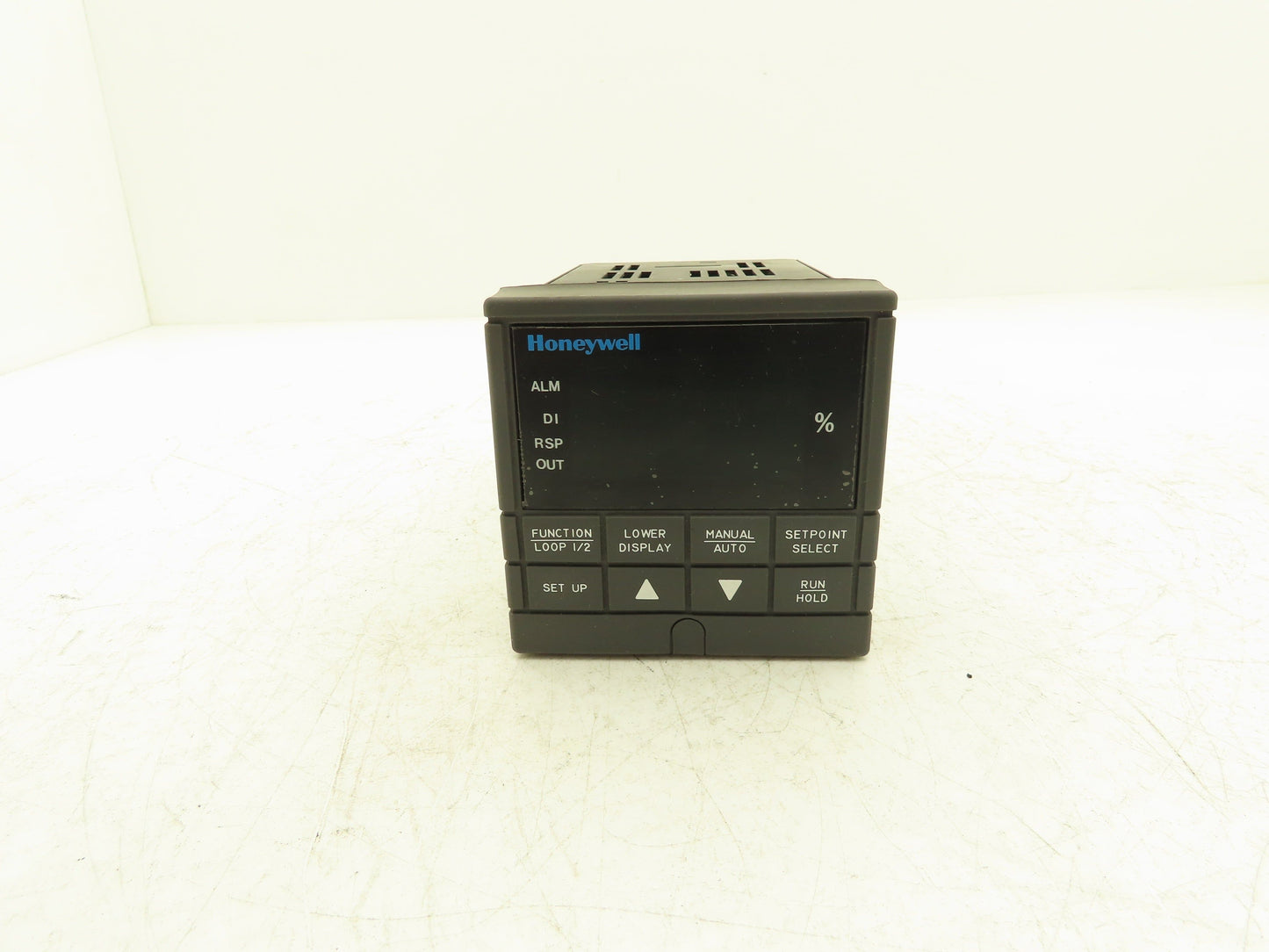 Honeywell DC330B-KE-003-21-000000-E0-0 UDC3300 Digital Temperature Controller