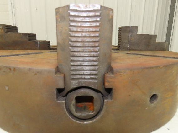 4-Jaw Independent Lathe Chuck 16" OD