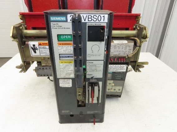 Siemens RL-2000 Air Circuit Breaker 600VAC 2000A Switchgear Static Trip III