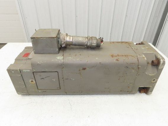 Cincinnati Milacron 1 HU3106-0AD01-Z Permanent Magnet DC Servo Motor IEC 100