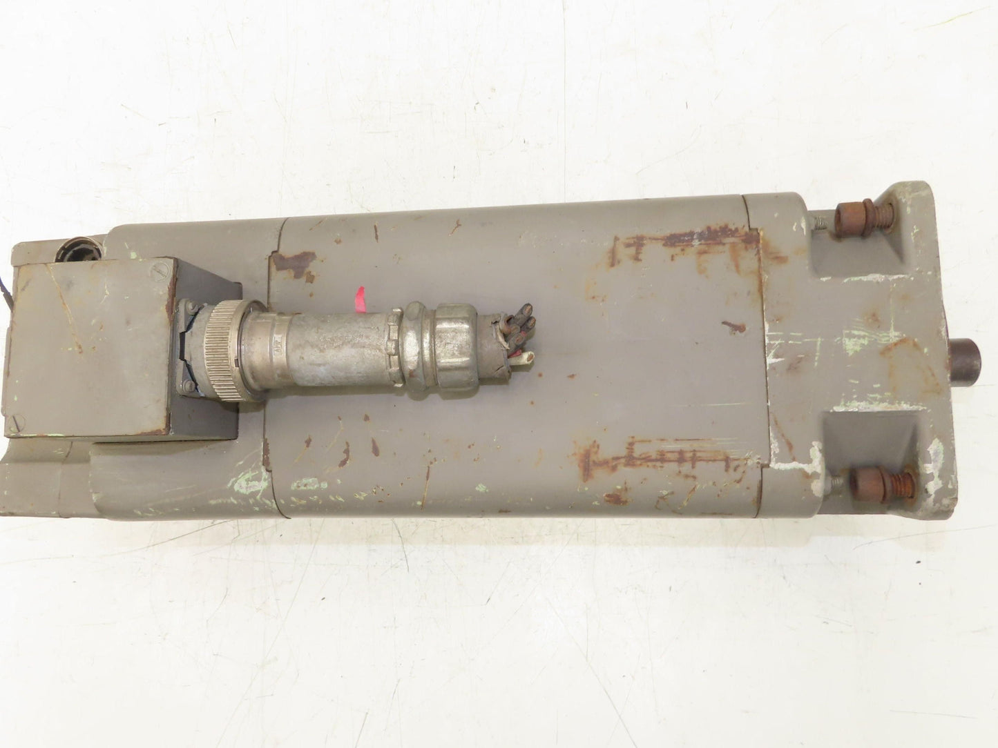 Cincinnati Milacron 1 HU3106-0AD01-Z Permanent Magnet DC Servo Motor IEC 100