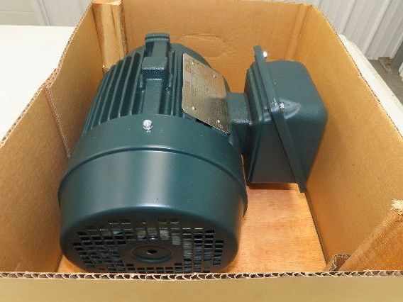 Toshiba EQP Global AC Motor 1Hp 1765 RPM 230/460V 3PH 56 Frame 0014SDSR41H-P