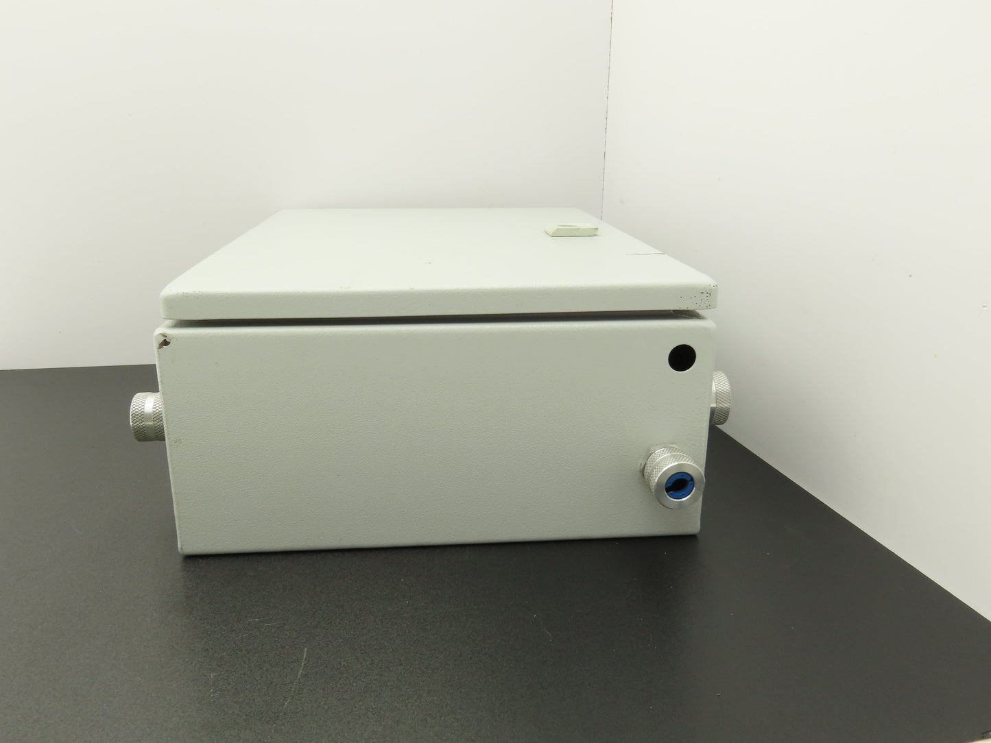 Rittal WM 8017529 Electrical Enclosure 16x12x6" Hubbell Connectors