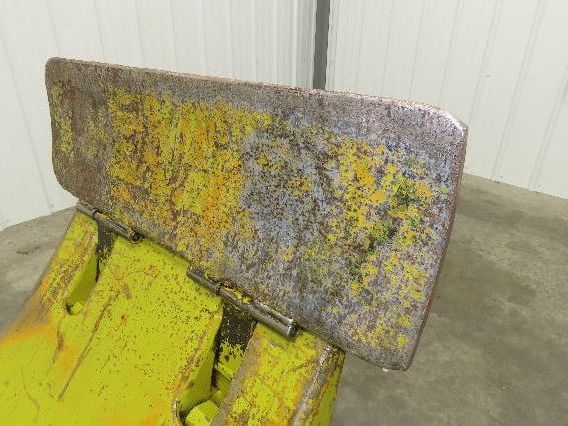 Cascade 40D Paper Roll Clamp 4000LB Fork Lift Truck Clamping Attachment Class 2