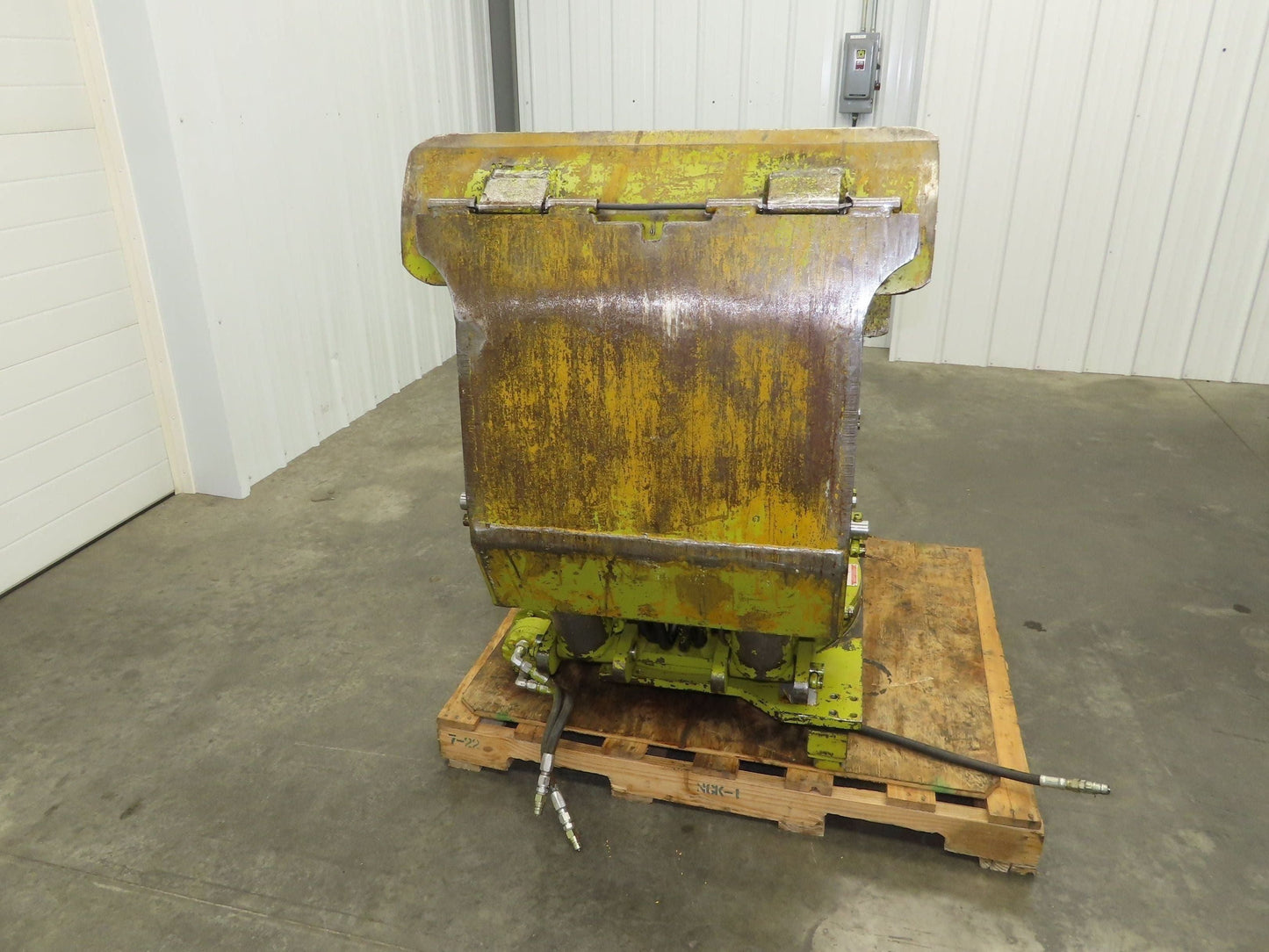 Cascade 40D Paper Roll Clamp 4000LB Fork Lift Truck Clamping Attachment Class 2