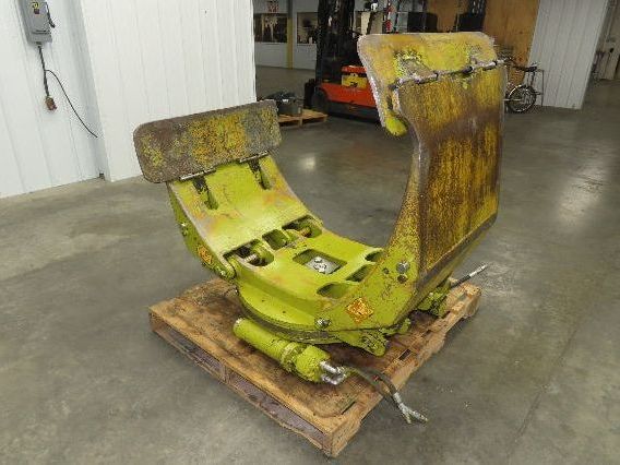 Cascade 40D Paper Roll Clamp 4000LB Fork Lift Truck Clamping Attachment Class 2