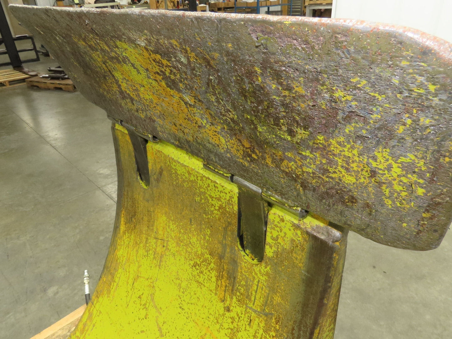 Cascade 40D Paper Roll Clamp 4000LB Fork Lift Truck Clamping Attachment Class 2