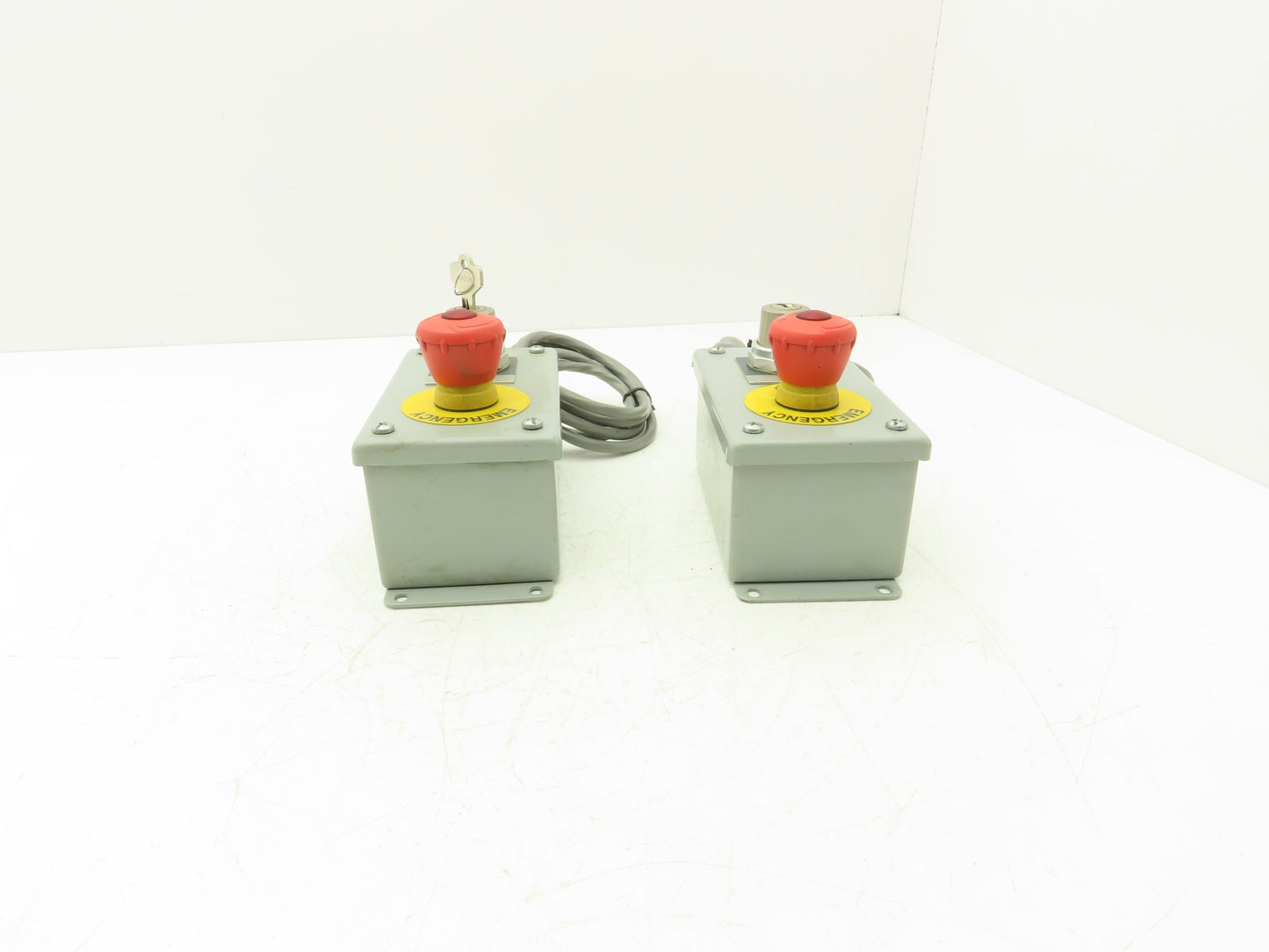 Hoffman E2PBG Electrical Enclosure Emergency Stop Key to Reset ONE KEY Lot of 2