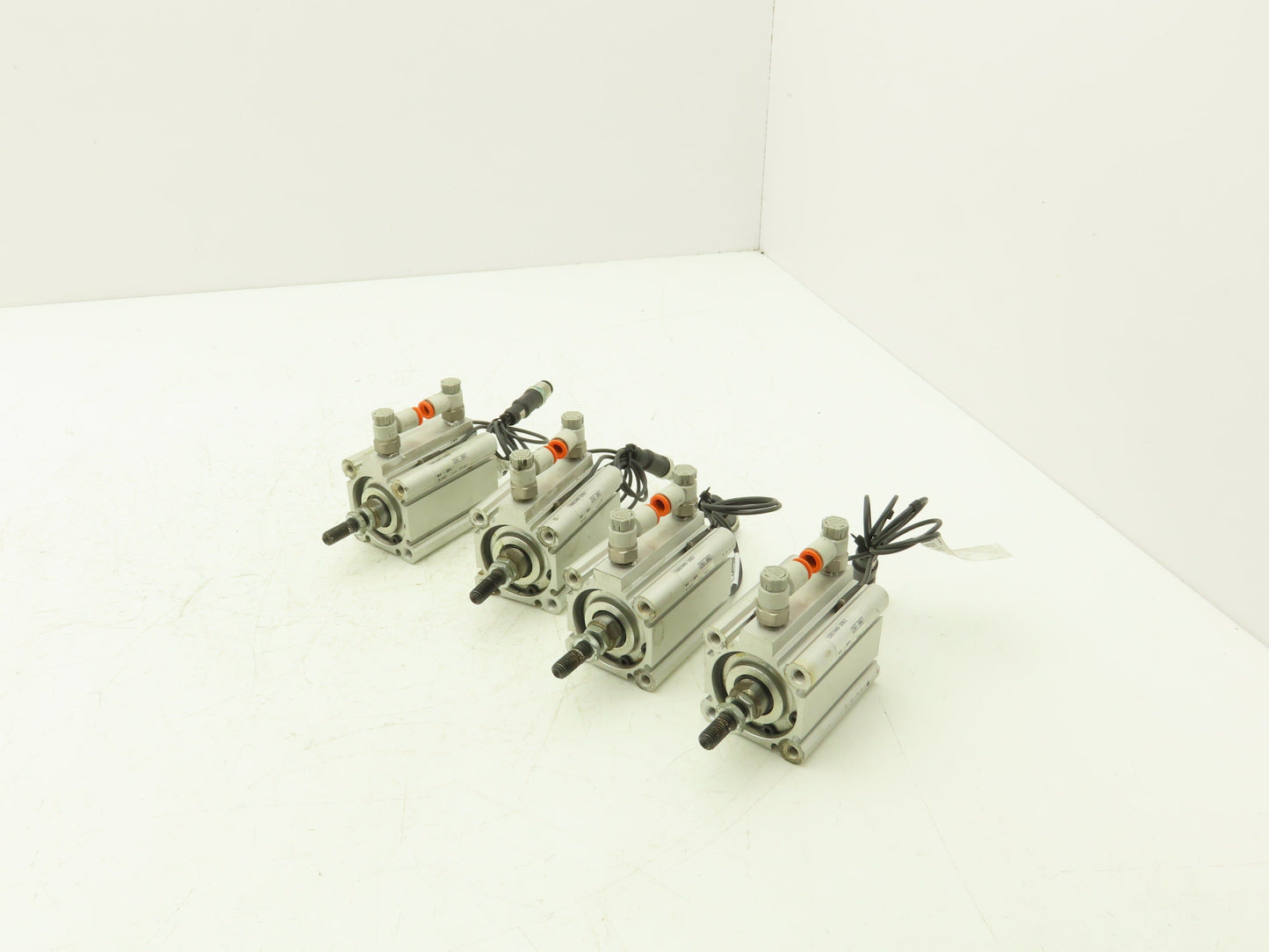 SMC CDQ2A40-30DZ Pneumatic Cylinder Lot of 4