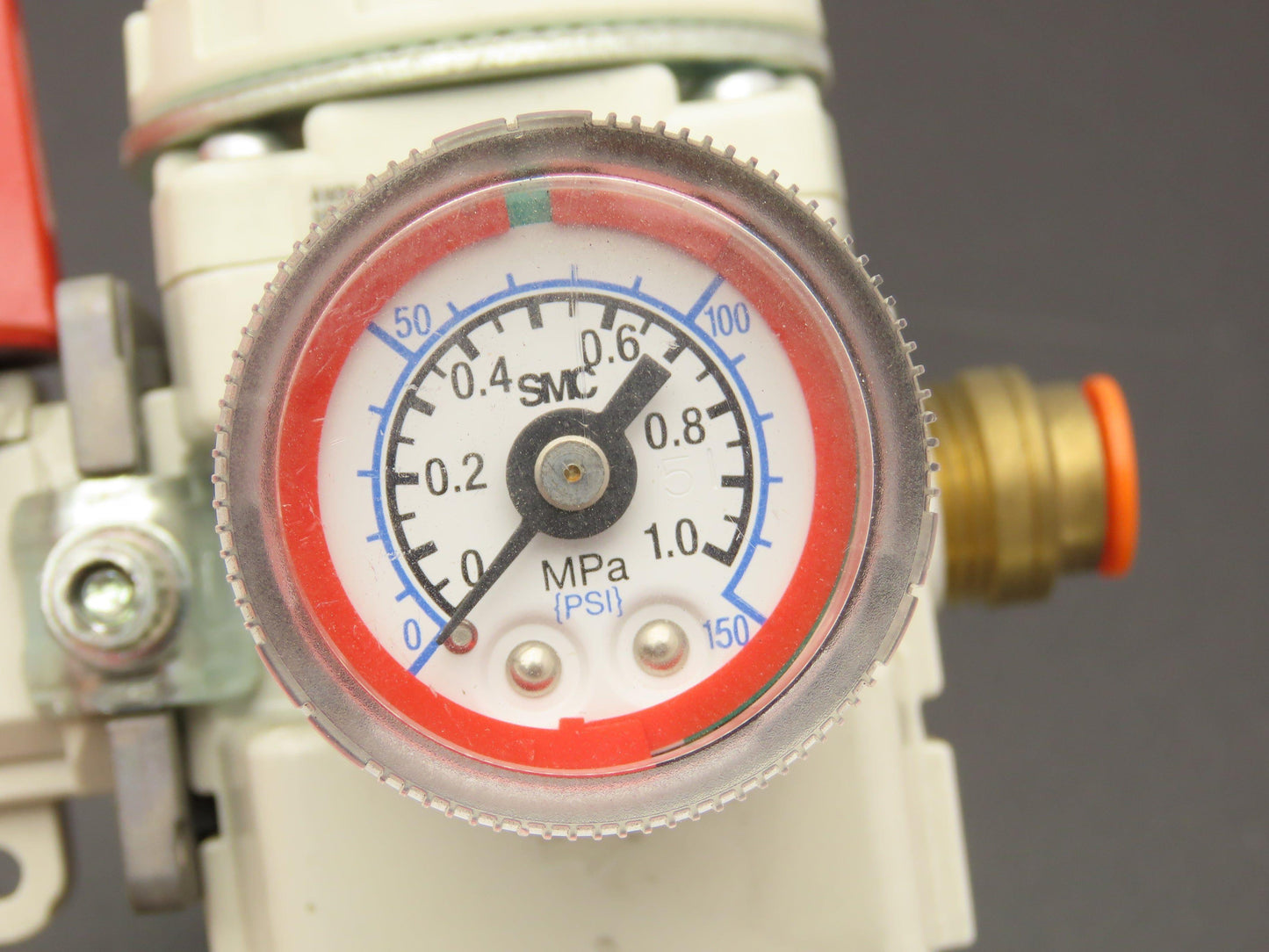 SMC VHS30-N03B-Z Regulator Filter Valve Gauge Muffler Assembly Lot of 2