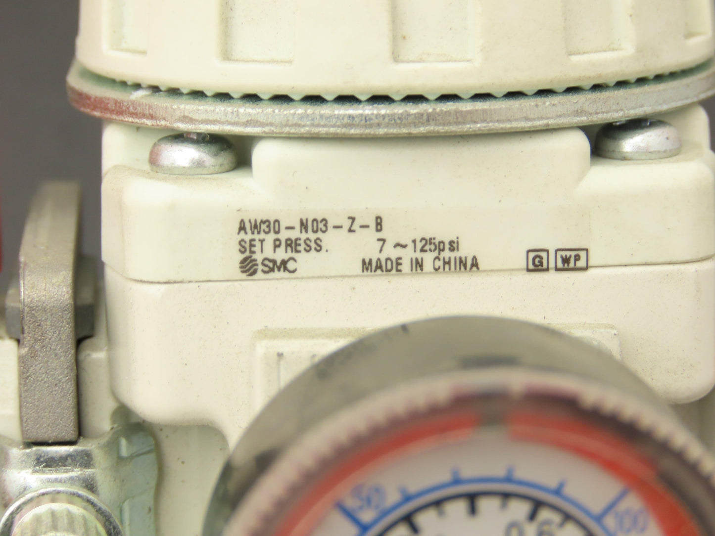 SMC VHS30-N03B-Z Regulator Filter Valve Gauge Muffler Assembly Lot of 2