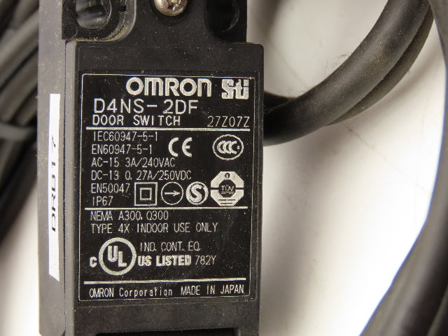 Omron D4NS-2DF Safety Door Switch 3A 240VAC/0.27A 250VDC Lot of 13
