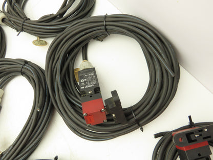 Omron D4NS-2DF Safety Door Switch 3A 240VAC/0.27A 250VDC Lot of 13