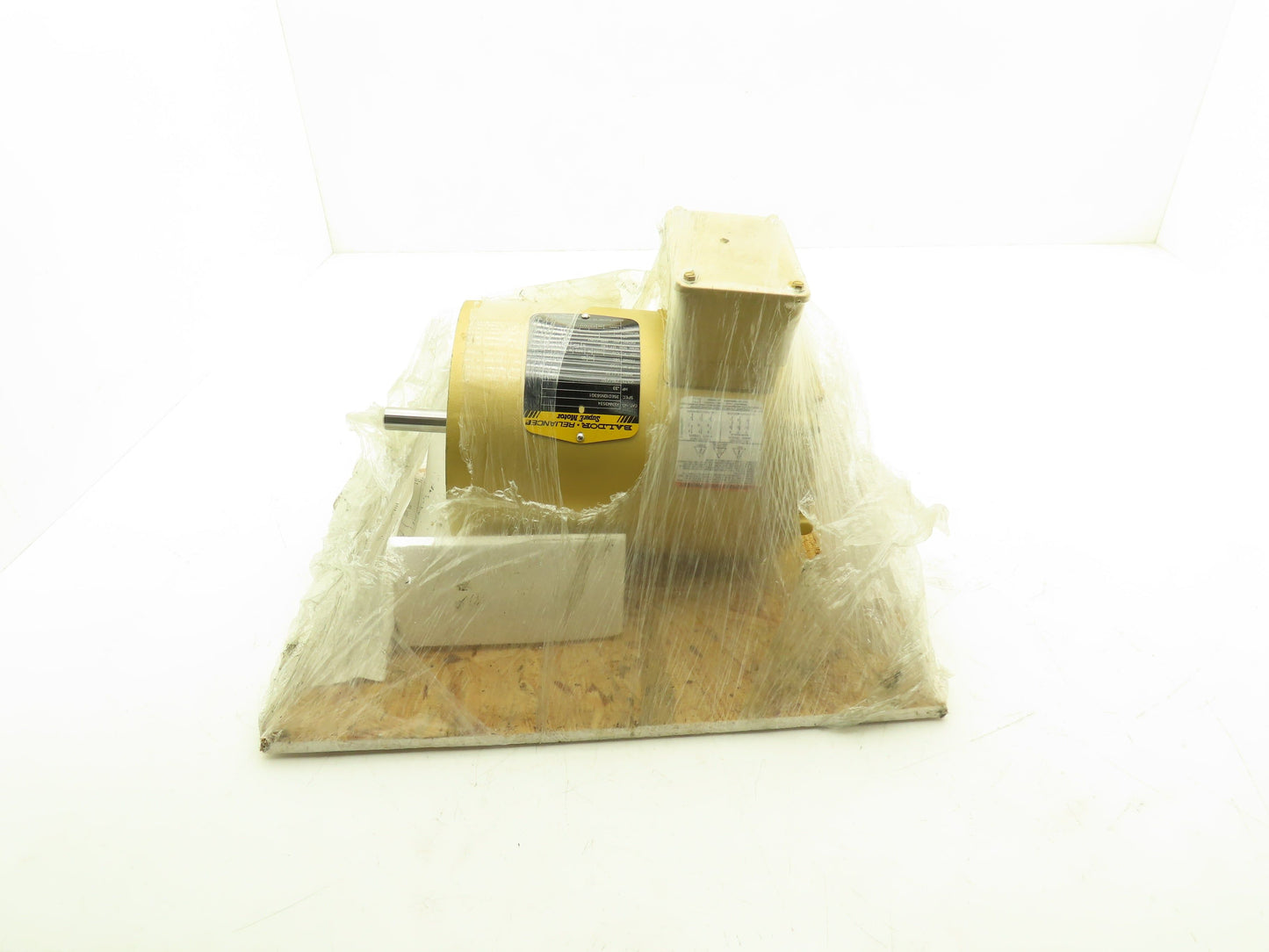 Baldor Reliance KENM3534 Super-E AC Motor .33Hp 1750 RPM 230/460V 3PH 56C-Face