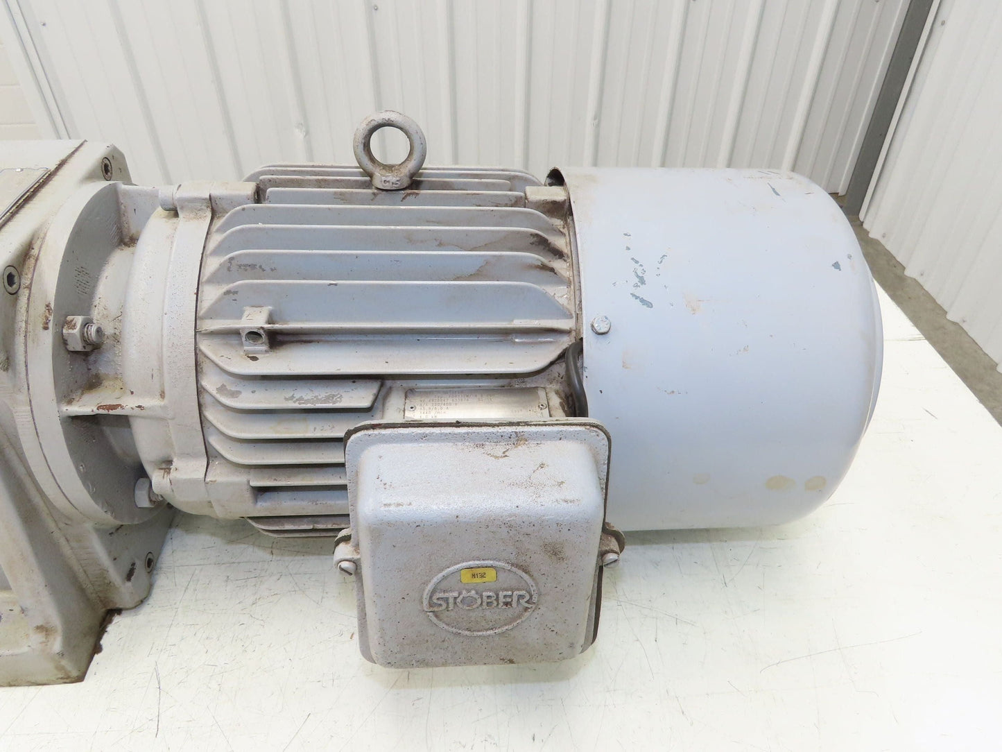 Stober C402N Inline Gear Motor 15.7 Reducer 91 RPM 4Kw 230/400V 3PH 112M w/Brake