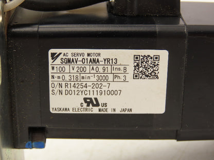 Yaskawa SGMAV-01ANA-YR13 AC Servo Motor 0.318Nm 100W 200vAC 3Ph 3000rpm