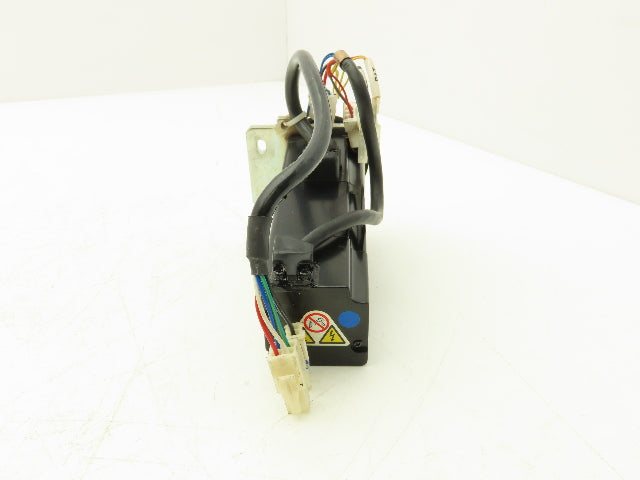 Yaskawa SGMAV-01ANA-YR13 AC Servo Motor 0.318Nm 100W 200vAC 3Ph 3000rpm