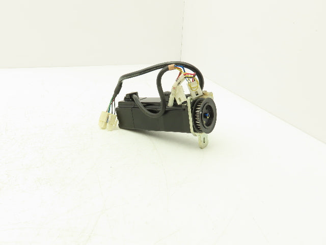 Yaskawa SGMAV-01ANA-YR13 AC Servo Motor 0.318Nm 100W 200vAC 3Ph 3000rpm