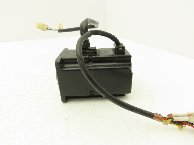 Yaskawa SGMPH-01ANA-YR12 AC Servo Motor 0.318Nm 100W 200vAC 3Ph 3000rpm