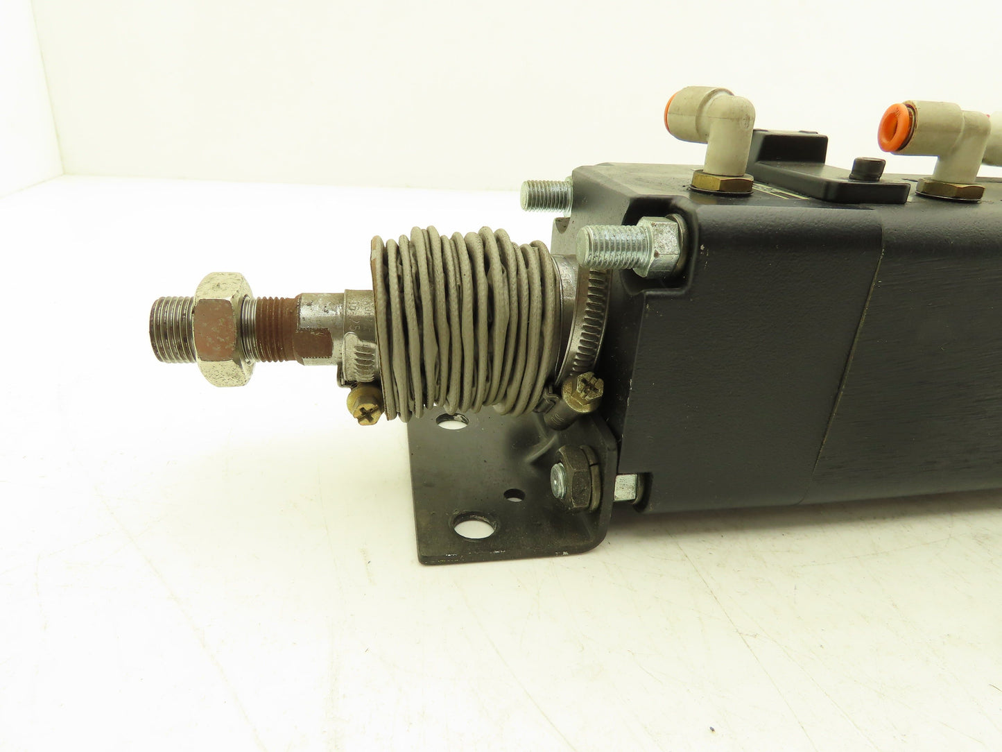 SMC CE2L63-200J-A54L Pneumatic Cylinder 63mm Bore 200mm Stroke 20mm Rod