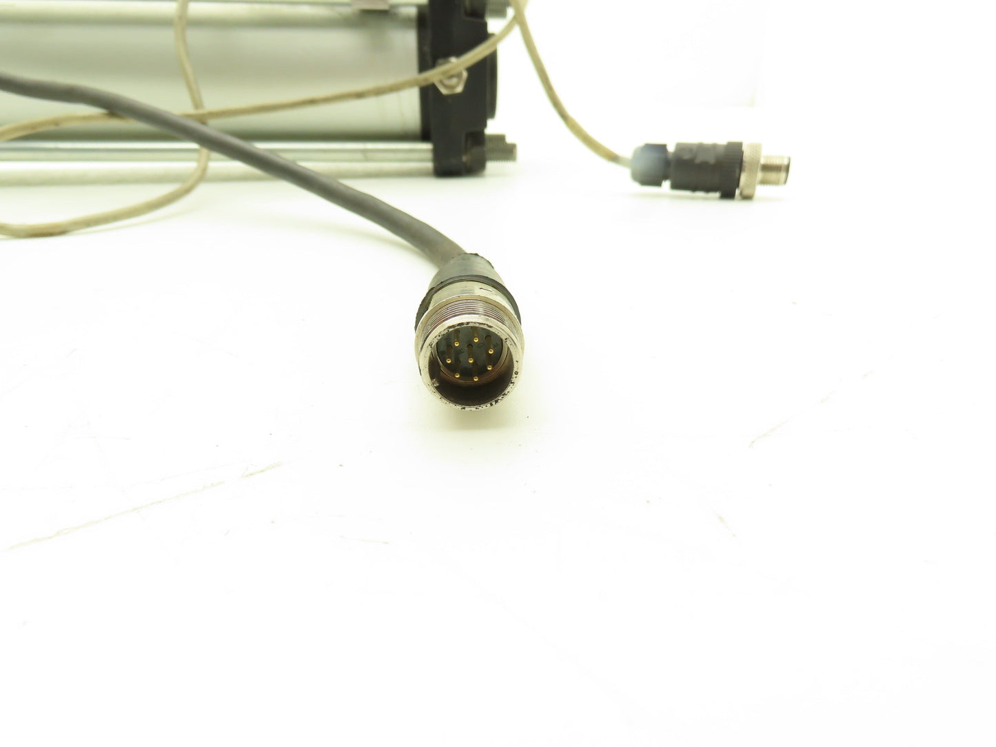 SMC CE2F63-250J-A54L Pneumatic Cylinder 63mm Bore 250mm Stroke 20mm Rod