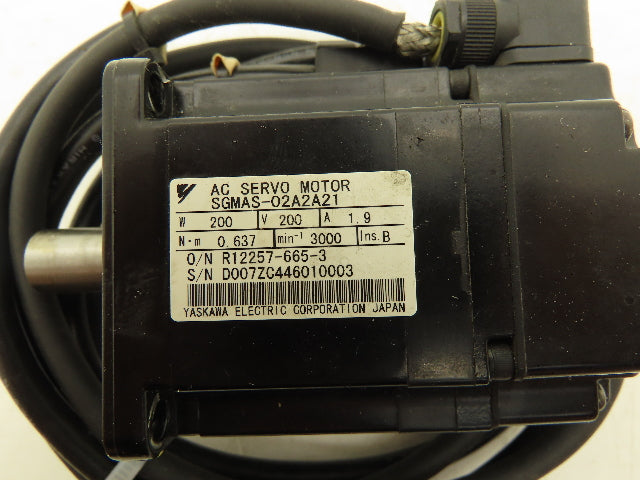 Yaskawa SGMAS-02A2A21 AC Servo Motor 200VAC 1.9 Amp 14mm shaft