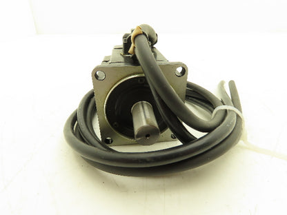 Yaskawa SGMAS-02A2A21 AC Servo Motor 200VAC 1.9 Amp 14mm shaft