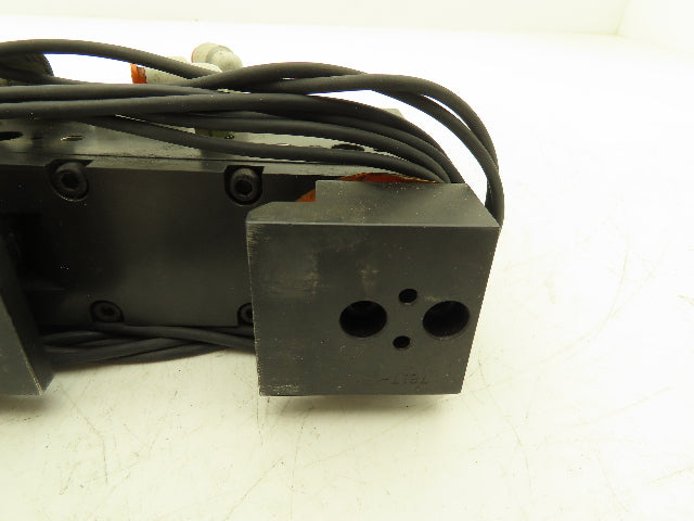 PHD GRC141-2-2001 Pneumatic Gripper 87PSI 40mm Bore 209lbs Grip Force