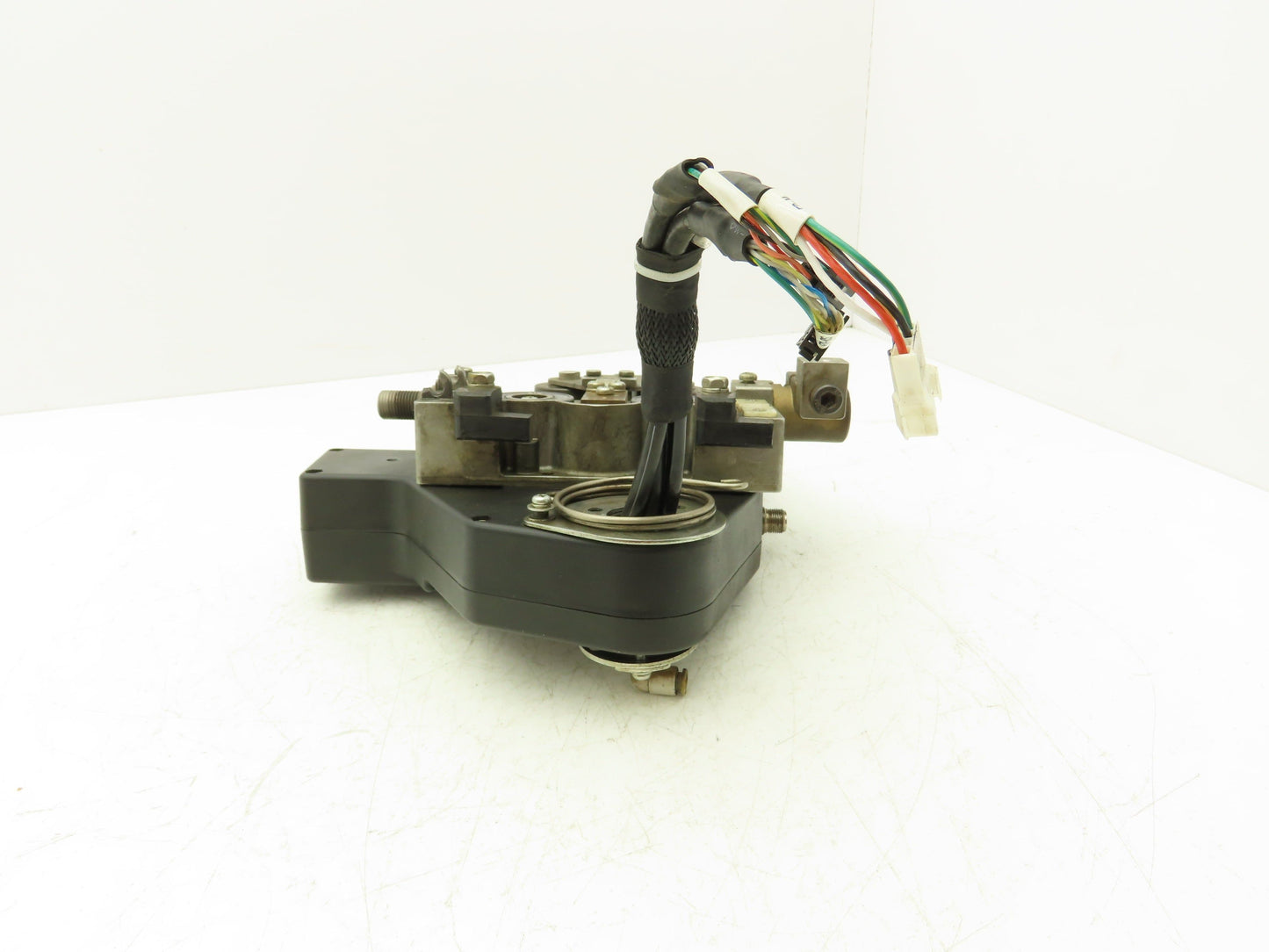 Yaskawa Motorized Wire Feed 0.6-1.6mm Wire Enclosed Motor