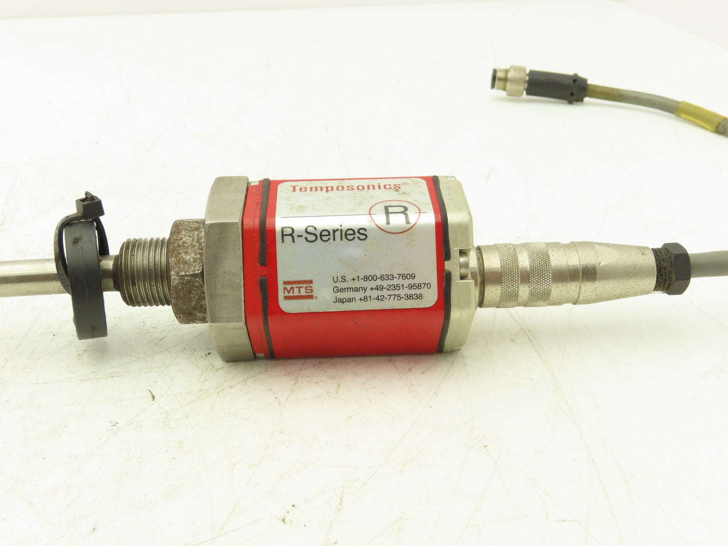 Temposonics RHS0180UD601A010930 R-Series Linear Cylinder Position Sensor 20" Rod