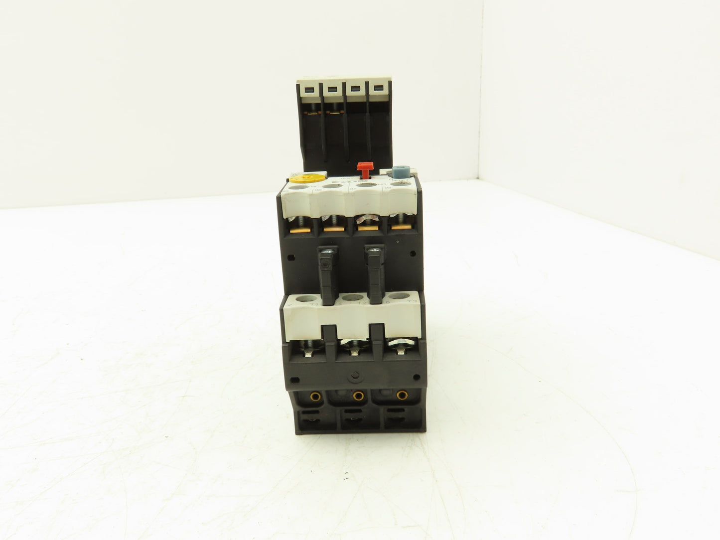Eaton XTCEXFAC20 | XTCE012B01 | XTOB004BC1 Overload Relay Contactor 2.4-4A