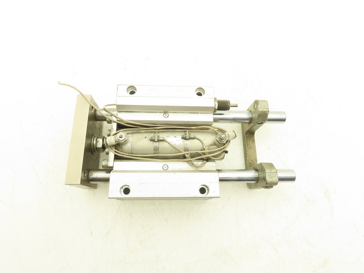 SMC MGGLB50-100-M9BWL Pneumatic External Guided Cylinder 50mm Bore 100mm Stroke