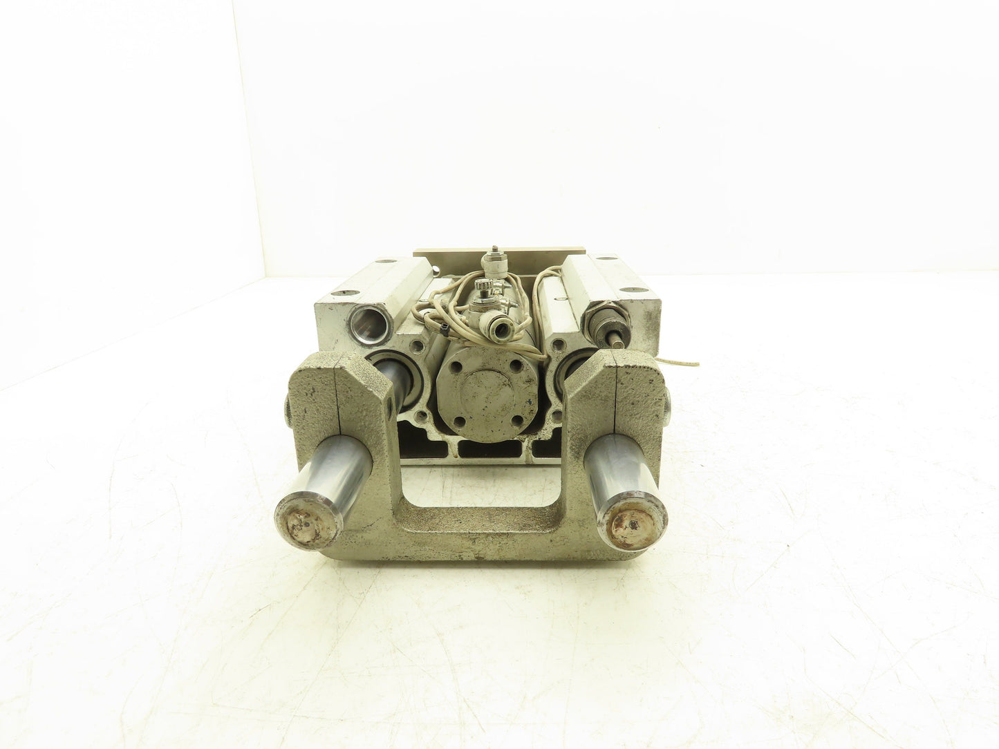 SMC MGGLB50-100-M9BWL Pneumatic External Guided Cylinder 50mm Bore 100mm Stroke