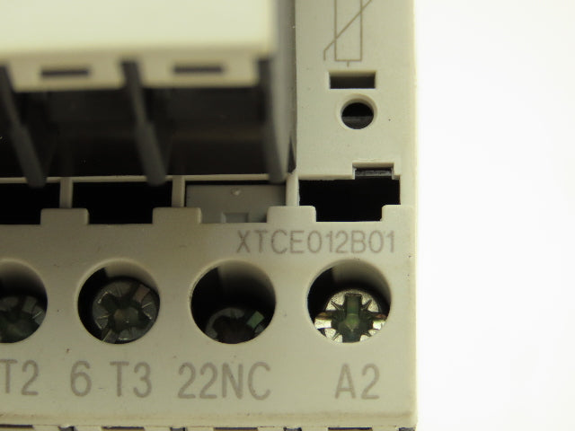 Eaton XTOB004BC1 Overload Relay Reversing Contactor 2.4-4A