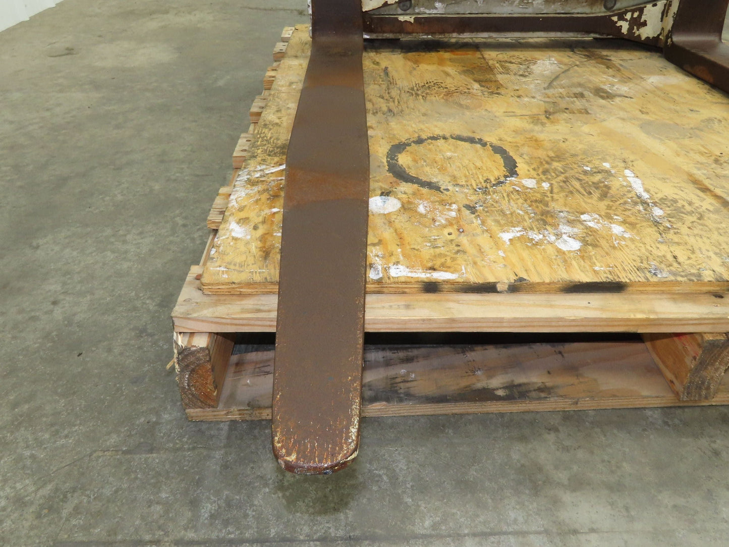 Cascade 35D-FP-03A Fork Positioner Forklift Attachment 3500lbs 42" Forks 69" OD