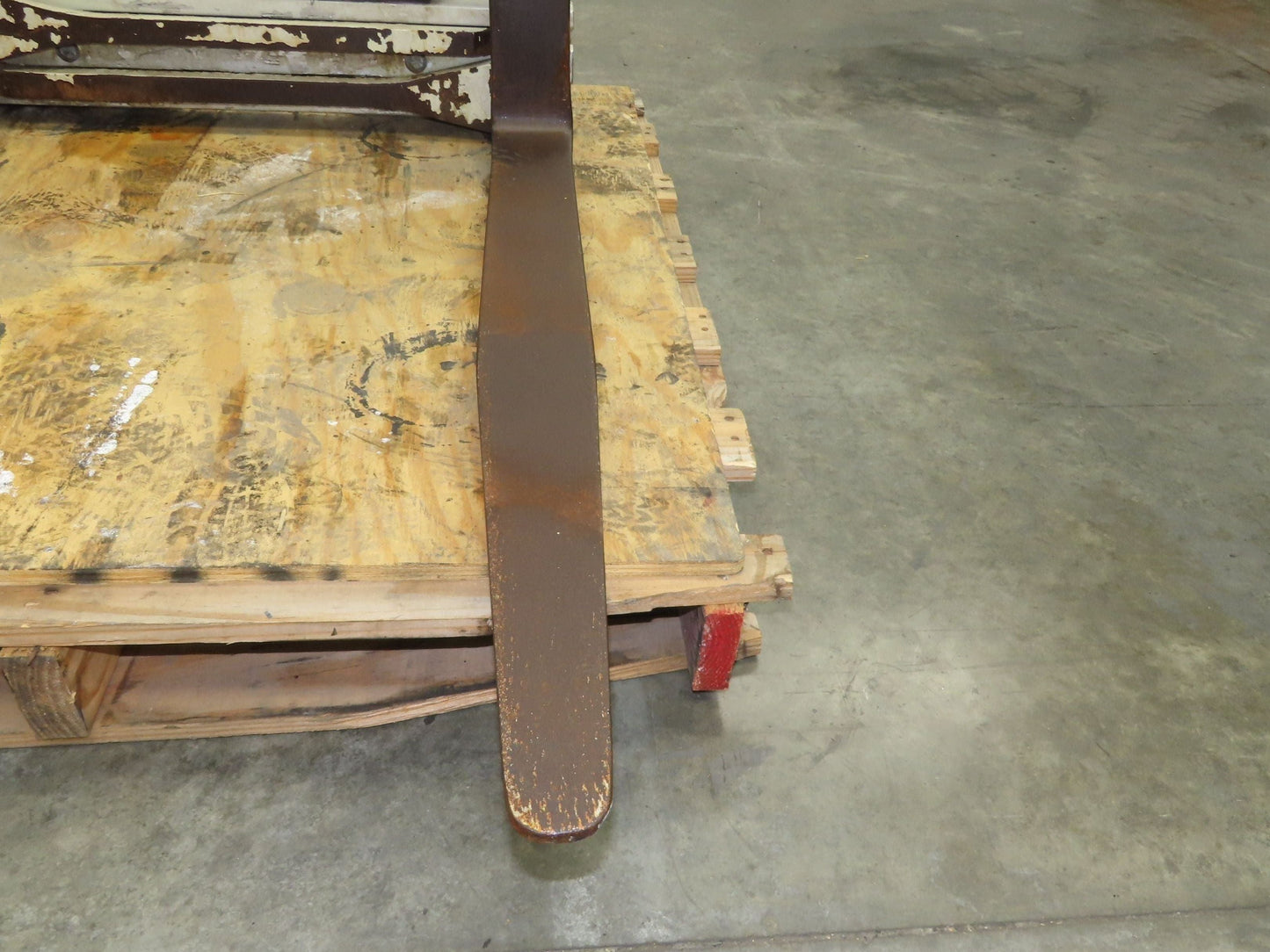 Cascade 35D-FP-03A Fork Positioner Forklift Attachment 3500lbs 42" Forks 69" OD